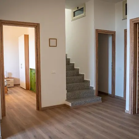 Casa La Terrazza 度假居 *